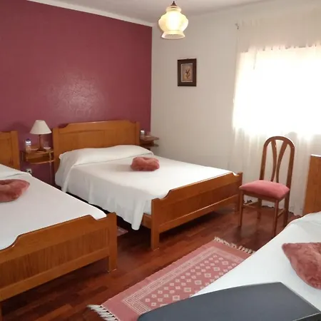 Guest house Marazul 2*
